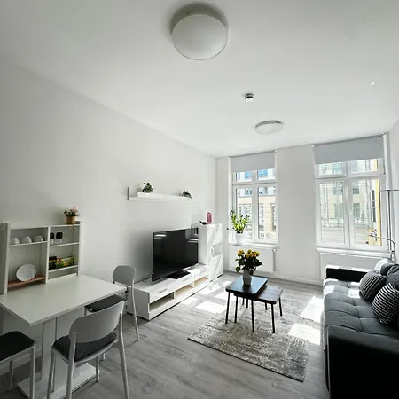 Modernes Apartment Am Marienplatz Schwerin  Exterior photo